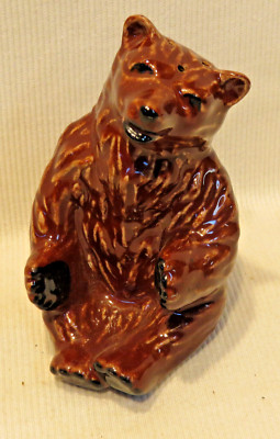 Vintage Ceramic Arts Studio Mother Bear Single Salt Pepper Shaker Madison WI-image