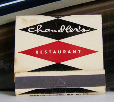 Rare Vintage Matchbook D4 New York City Madison Park Ave Chandler's Restaurant-image