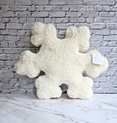 Pottery Barn Sherpa Snowflake Holiday Pillow BRAND NEW Original Packaging-image