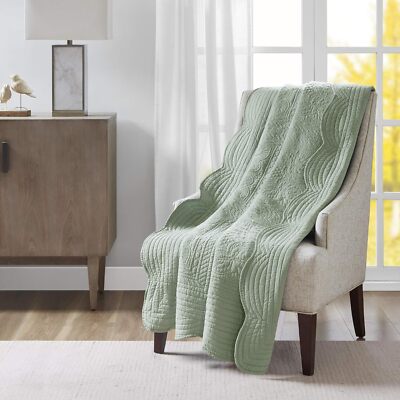 Madison Park Luxe Quilted 60 x 72 in, Scalloped Edges Seafoam -image