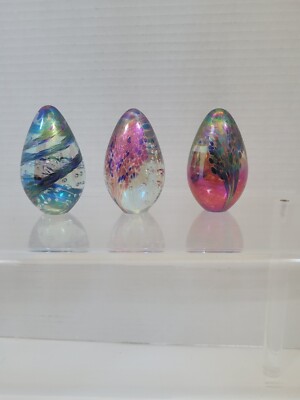 Glass Eye Studio GES 96 Signed Iridescent Egg Shaped Paperweight 3 Pcs-image
