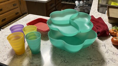 Vtg. Tupperware Chip And Dip Bowl Lot With Cups And Container-image