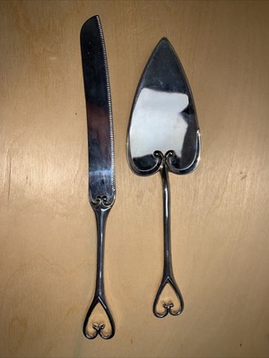 Studio His & Hers Cake Server & Knife Heart Metal Silver 10-1/16