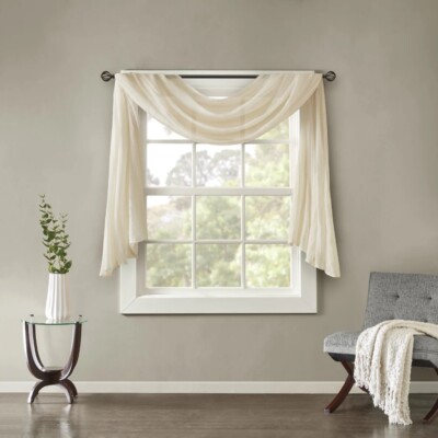 Madison Park Window Scarf 