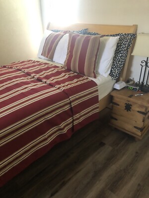 POTTERY BARN LOIRE STRIPE RED TAN WHITE 3Pc F/QUEEN DUVET & EURO SHAMS 20x20”-image