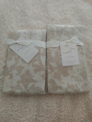 pottery barn jacquard medallion 2 euro sham original $150 new Neutral-image