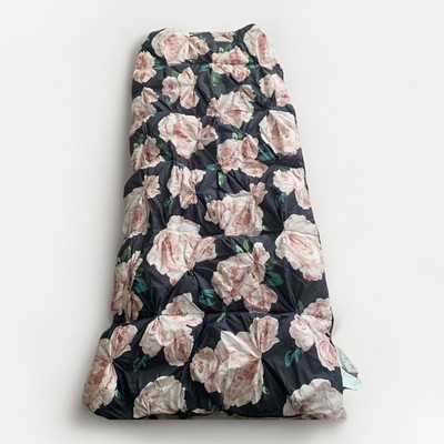 Pottery Barn Teen Emily & Meritt Bed of Roses Sleeping Bag Blanket-image