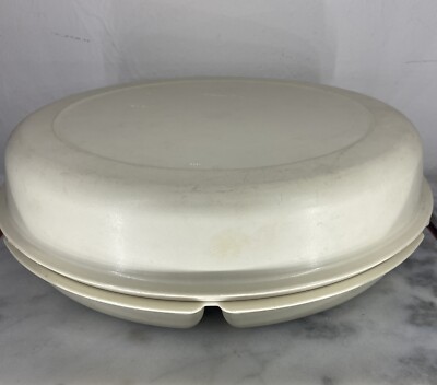 Vtg Tupperware Serving Center Set w/ Lid 1665 & 1666 Veggies & Dip Tray~ Almond -image