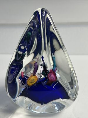 Large Signed  Triangle Studio Art Glass Paperweight See Pics-image