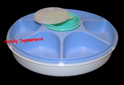 Tupperware Large Serving Center 13.75