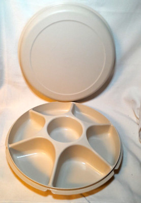 Tupperware Divided Veggie/Fruit/Dip Snack Party Tray 1665-2 With Lid 1666-2, USA-image