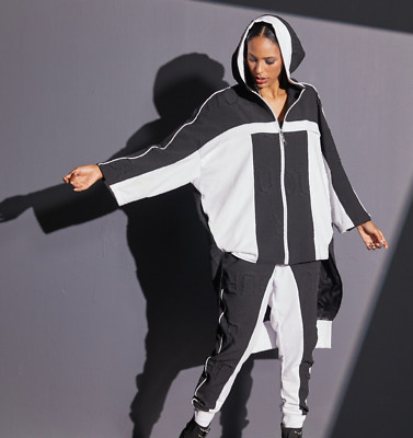 CRAZY H4  textured blacK & white dip coat zipper  L/XL-image