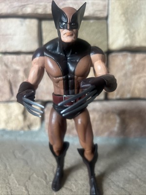 Diamond Select Marvel Select Wolverine Brown Suit 2016 7