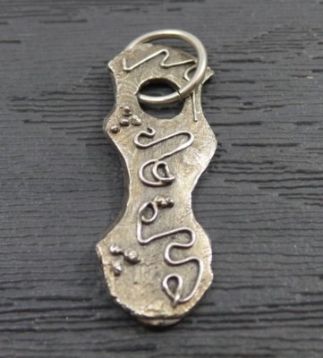 Vintage Sterling Silver Studio made Unique Design Teardrop Pendant-image