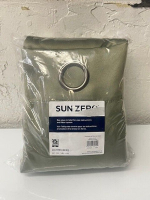 Sun Zero 1 Panel Pair, Blackout Grommet, Green Size 104” x 84”-image
