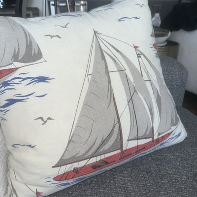 Pottery Barn Sail Away 22 Inch Pillow Sailboats Excellent Condition Preowned-image