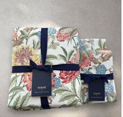 NEW Pottery Barn KRAVET GARDEN FLORAL IKAT Duvet Full Queen & 2 Standard Shams-image