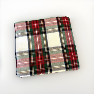 Pottery Barn Stewart Plaid Large Tablecloth 70 x 126 Red Green Black White Beaut-image