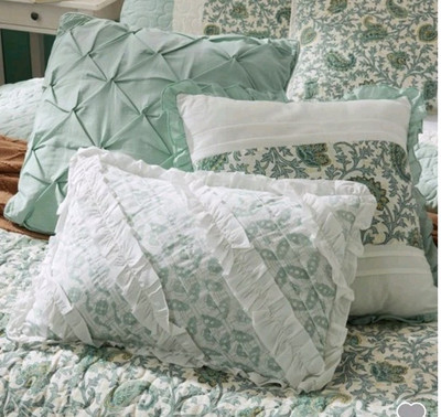 Madison Park Dawn 3 Piece Cotton Percale Accent Pillows Queen/King Brand New -image