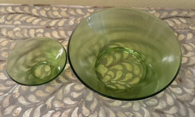 VINTAGE Federal Glass Ribbed Large Chip & 1 Small Dipping Bowl MINT-image
