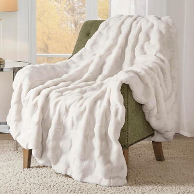 Madison Park Luxuriously Cozy Soft Long Faux Fur Throw | Standard | Ivory.-image
