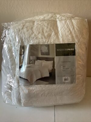 Madison Park Ivory Faux Fur Comforter King-image