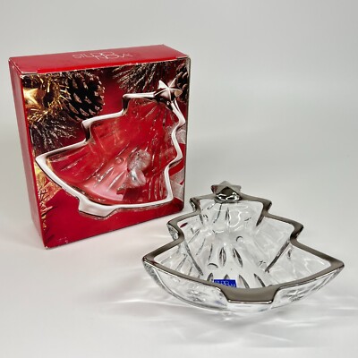 STUDIO NOVA Yuletide Spirit Gold Trim Christmas Tree Shaped Glass Sweet Dish-image