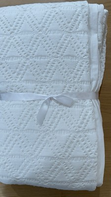 Pottery Barn Diamond Matelasse Duvet Cover Size Full / Queen White Preowned-image