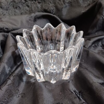Orrefors Crystal FLEUR Flower Shaped Bowl Discontinued 3.25