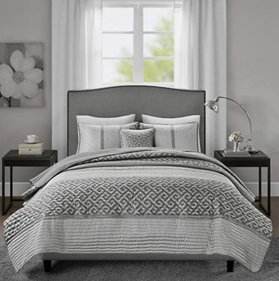 Madison Park Bennett Quilt Reversible 4 Piece Coverlet Bedding-Set, Full/Queen-image