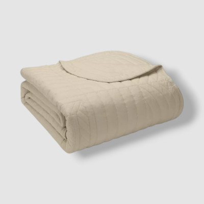 Madison Park Ivory Scalloped-Edge Throw - 60