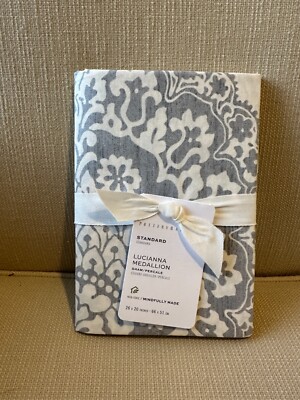 Pottery Barn Lucianna Medallion Sham Standard Percale Gray 26 x 20 NEW-image