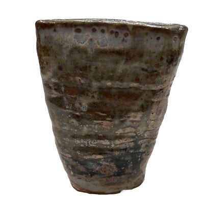 Studio Pottery . Elliptical Shaped. Glazed. Signed. 648-image