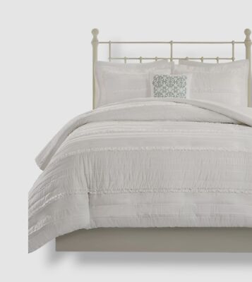 Madison Park White Celeste 4-Piece Duvet Cover Set, Full/Queen-image