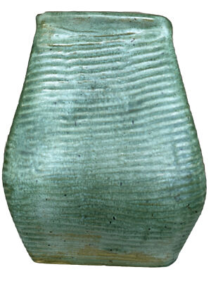 Vtg Studio Art Pottery Earthenware Vase Green Ribbed Tri-shaped Vessel Signed-image