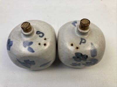 Studio Art Pottery Salt & Pepper Tan W/ Flower Stoneware Signed Goodsell Vintage-image