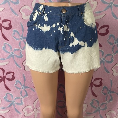 Jodifl Casual Vacay Summer Distressed Ombre Dipped Jean Shorts Size Large-image