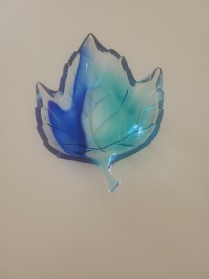 Vintage STUDIO NOVA Maple Leaf Candy Dish Blue Green Glass Japan 1970 Art -image