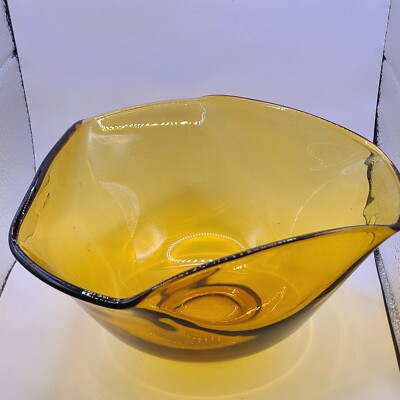 Amber folded large chip n dip glass bowl. Great for Fall. Vtg. Anchor Hocking-image