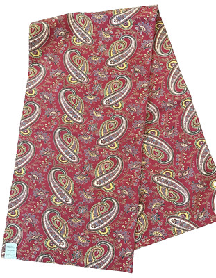 Pottery Barn Paisley Table Runner Red Yellow Green 18 x 70