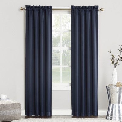Easton Energy Saving Blackout Rod Pocket Curtain Panel, 40
