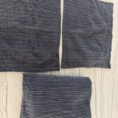 Pottery Barn Honeycomb Cotton Queen Duvet Cover Midnight Blue  2 Standard Shams-image