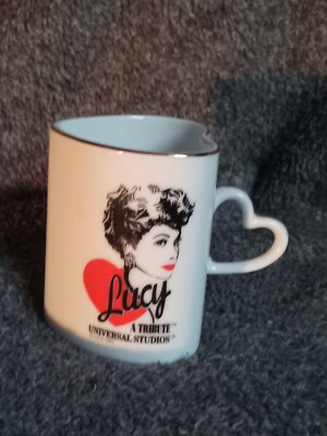 I Love Lucy A Tribute Universal Studios Coffee Cup Mug 1991 Heart Shaped Japan-image