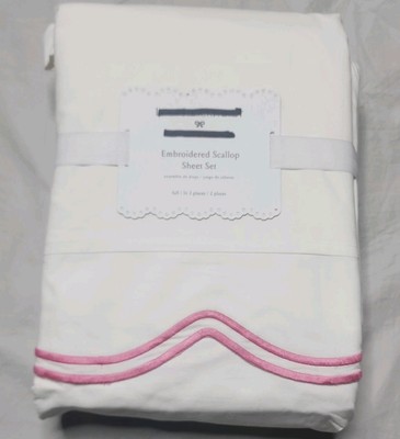 Pottery Barn Teen LoveShackFancy Embroidered Scallop Sheet Set  Set Full NWT 032-image