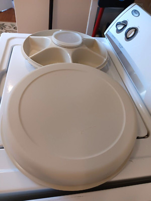 Vintage Tupperware Divided Vegetable Relish Chip & Dip Bowl Lids 1665-2-image
