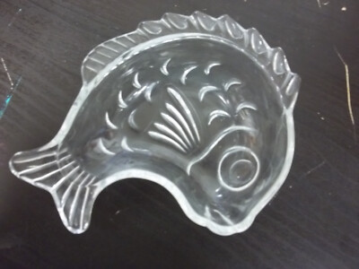 Studio Nova by MIKASA Glass Leaping Fish Shaped Nut/Dip/Candy Bowl Dish 6” MINT-image