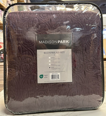 Madison Park PURPLE 3pc King  120x118 BEDSPREAD-image