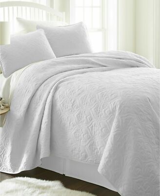 Ienjoy Home 3Pc FULL/QUEEN Quilted Bedspread Set Damask White-image