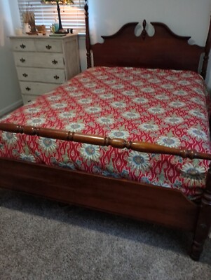 RARE Pottery Barn Red Floral Full/Queen Cotton Duvet Cover MINT-image