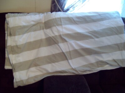 Pottery Barn Full/Queen Striped Khaki Duvet W/Shams-image